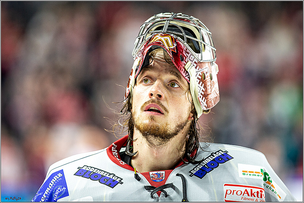 DEL;  Koelner Haie - Fischtown Pinguins Bremerhaven; Koeln, 22.12.2019